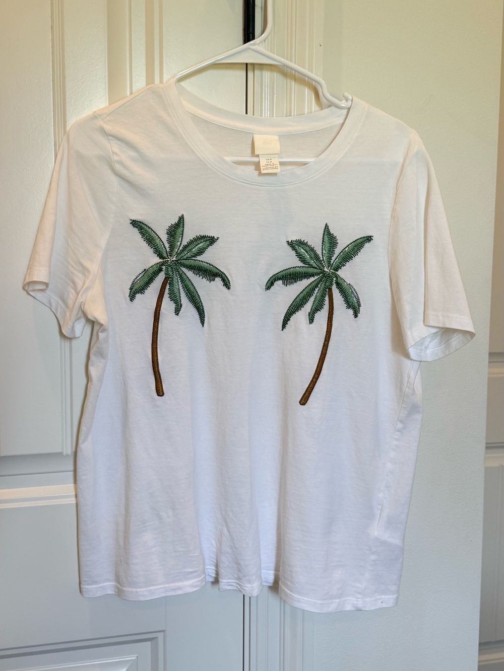 H&M White Short Sleeve Tee with Palm Tree Embroidery